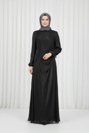 Yozgat Butik Kadın Giyim | Şık Abiye, Takım ve Günlük Kombinler yandan taşlı abiye siyah
