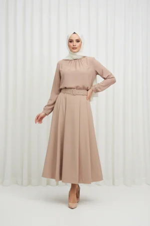 Yozgat Butik Kadın Giyim | Şık Abiye, Takım ve Günlük Kombinler bej kemer detaylı etek